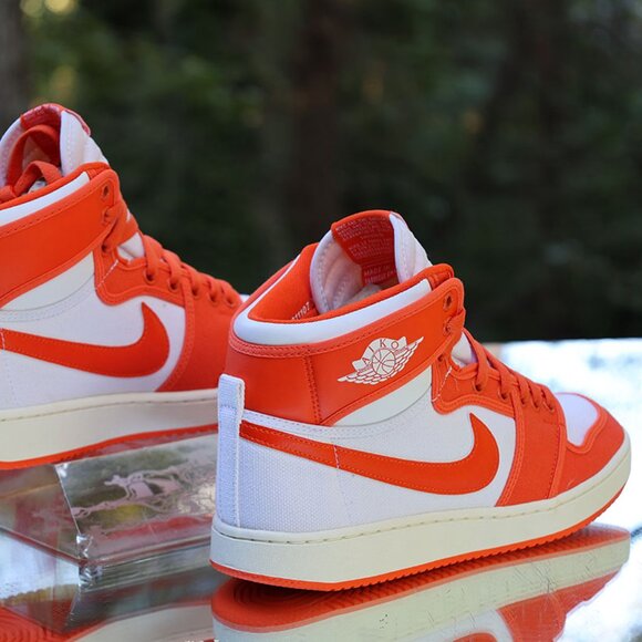 Air Jordan 1 Retro AJKO Syracuse - Picture 9 of 12